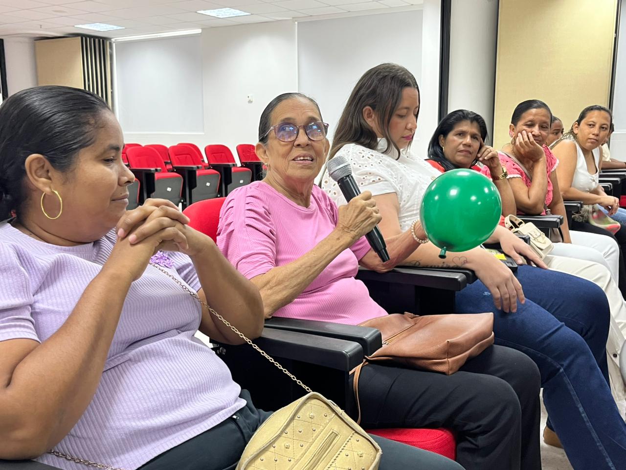 ESCUELA DE FAMILIA: Vínculos que sanan y fortalecen la salud mental
