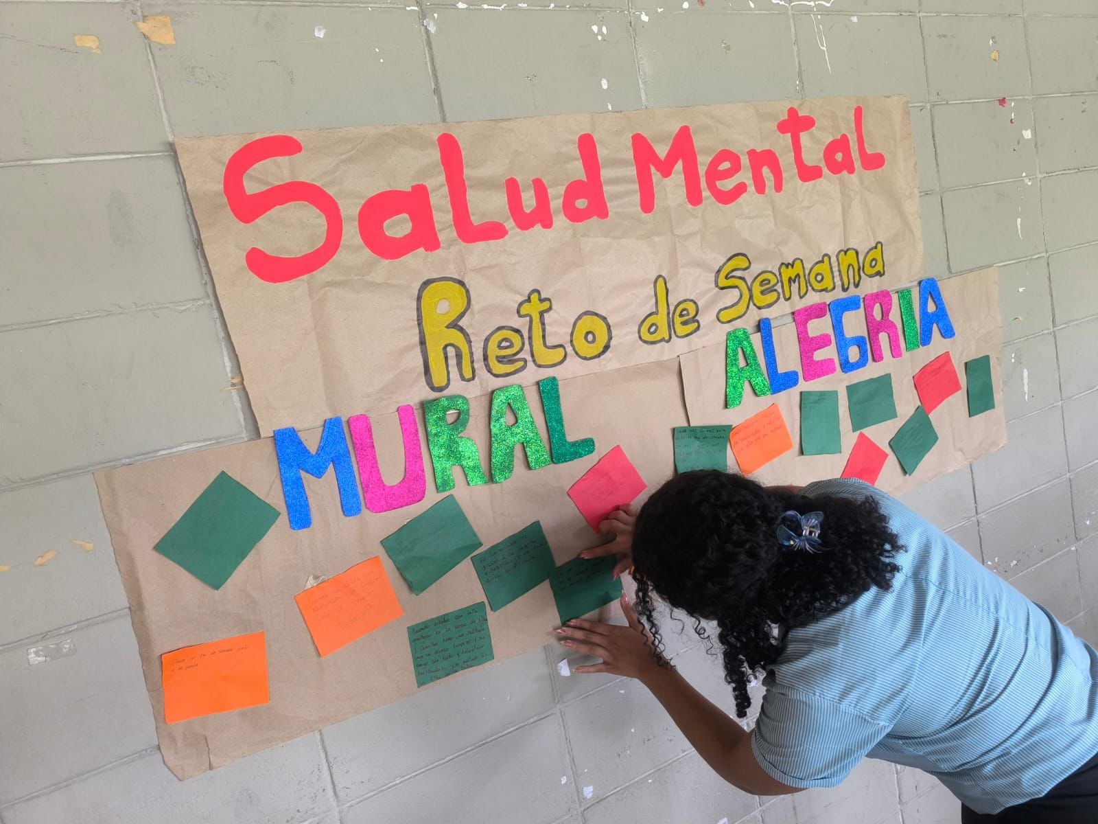 MES DE LA RISA SANA - SENAMENTE 
